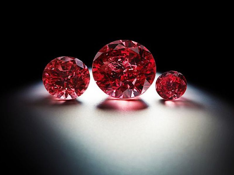 Argyle Phoenix - красный бриллиант