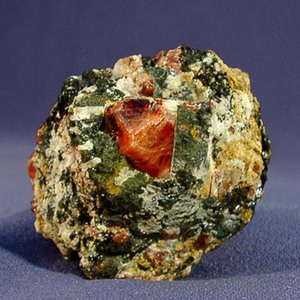 Натуральный камень гиацинт