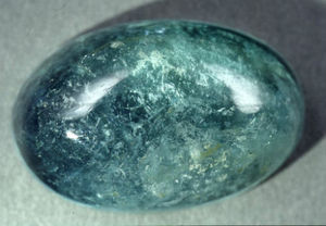 Особый камень индиголит